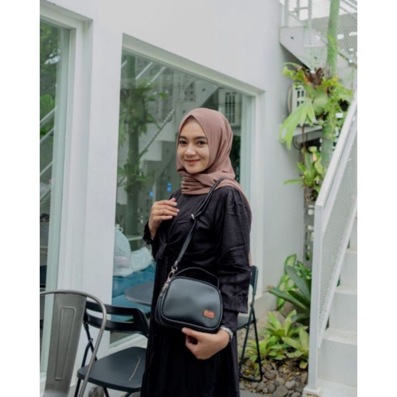 Gendhis bag by biru tsabita