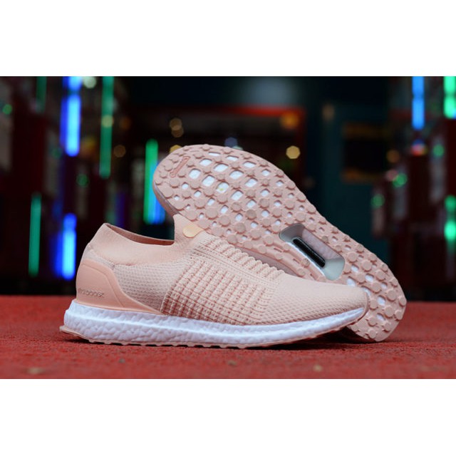 Sepatu Wanita Adidas Ultraboost Laceless Slip On Import BNIB