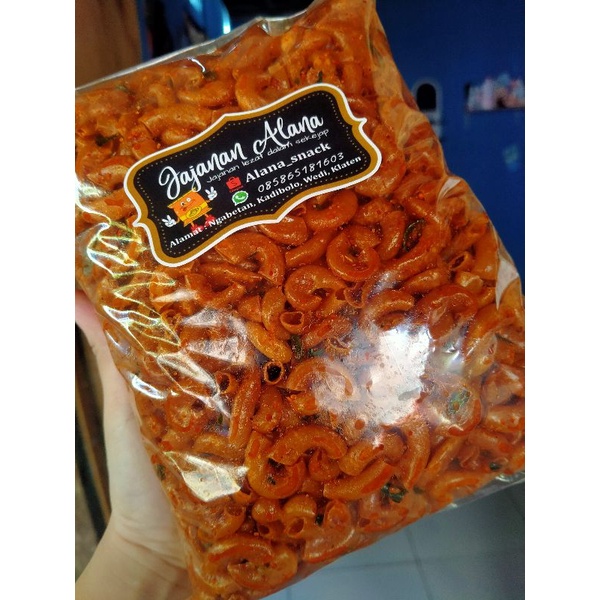 

MAKARONI pedas bantet termurah rasa daun jeruk 500gr