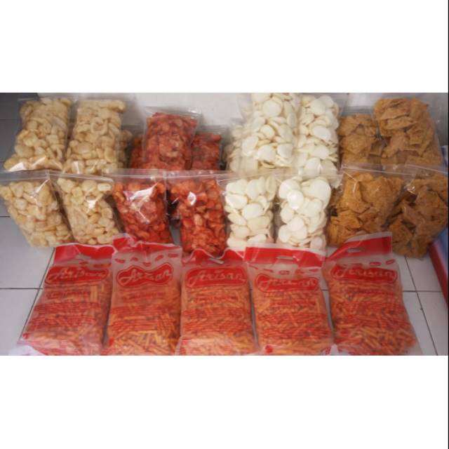 

Cemilan,snack,kerupuk kulit,kerupuk palembang,keripik bawang,keripik singkong