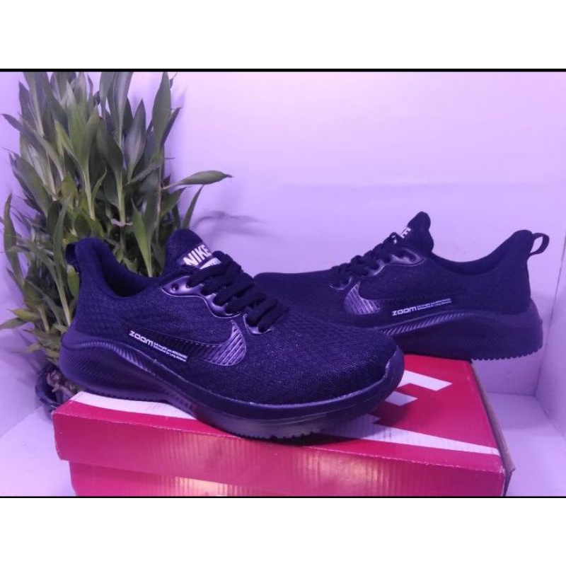 Sepatu Nike Zoom Sepatu Sekolah Hitam Polos Terbaru