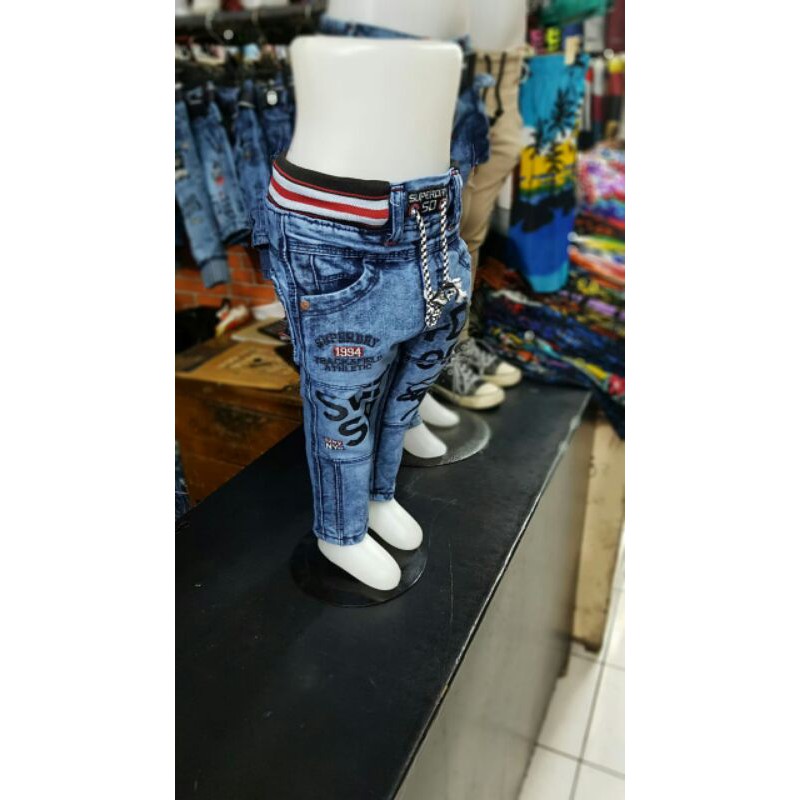 celana jeans