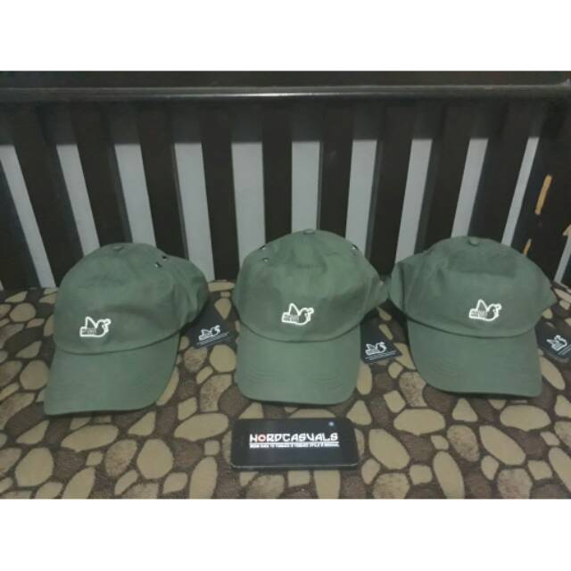 Caps Peaceful Hooligan