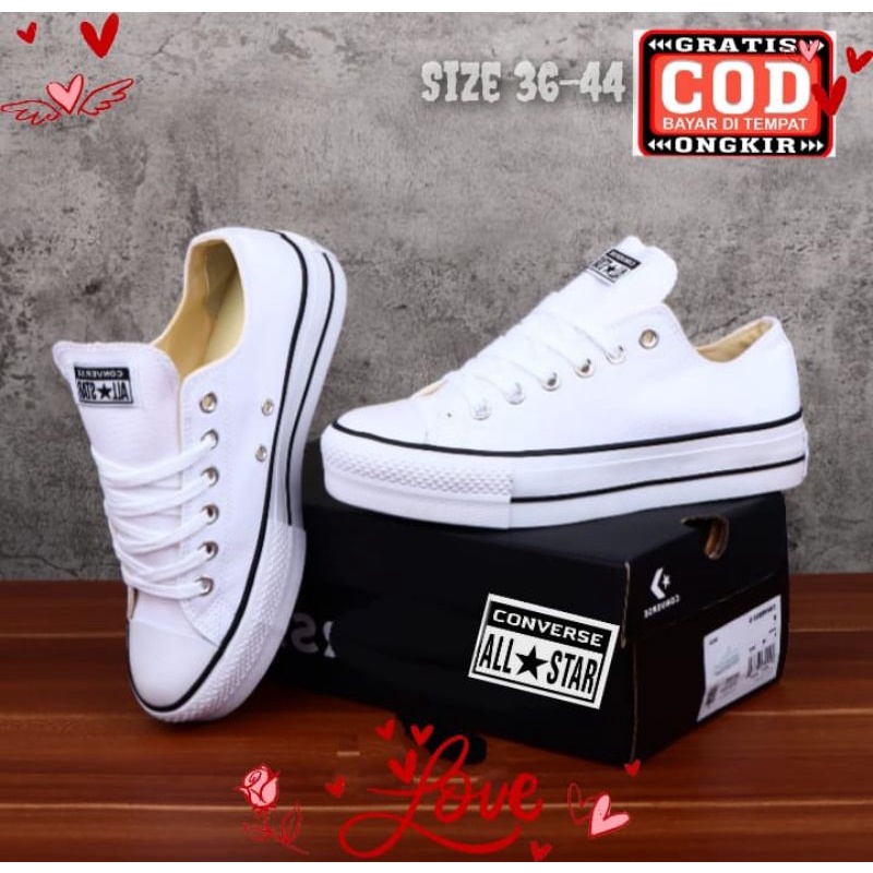 sepatu Converse//sepatu putih//sepatu pria//sepatu wanita//terlaris