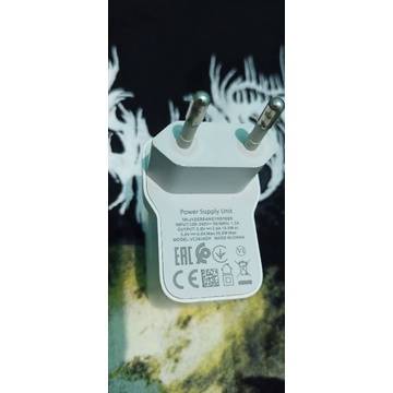 Charger Original Bawaan Oppo Reno 4