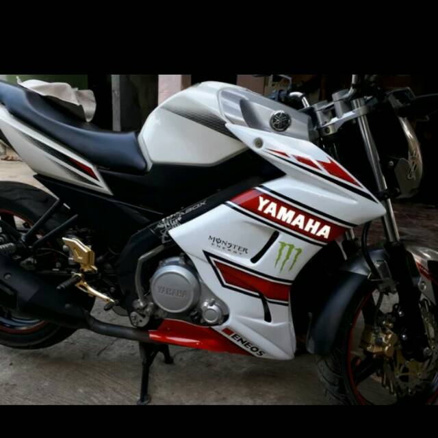 Halffairing atau sayap YAMAHA NEW VIXION atau nvil model R15