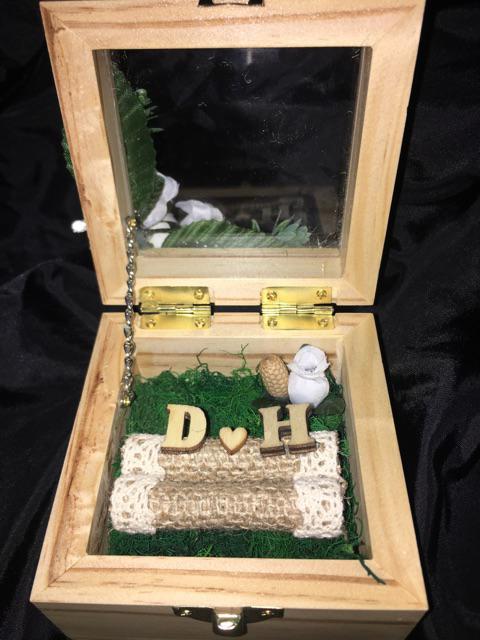 Kotak Cincin Kayu Segi 4 Gold | Ring Box Wedding Engagement