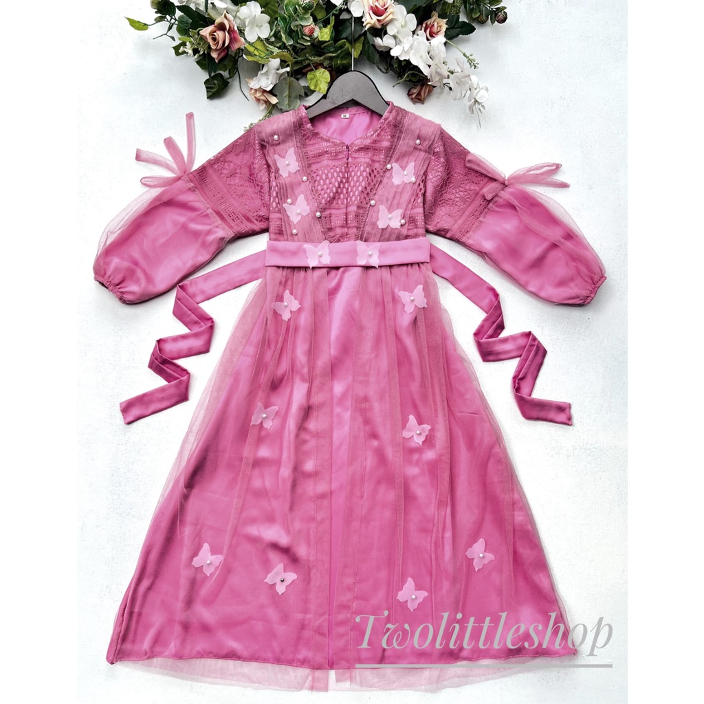 Gamis brukat anak kupu-kupu