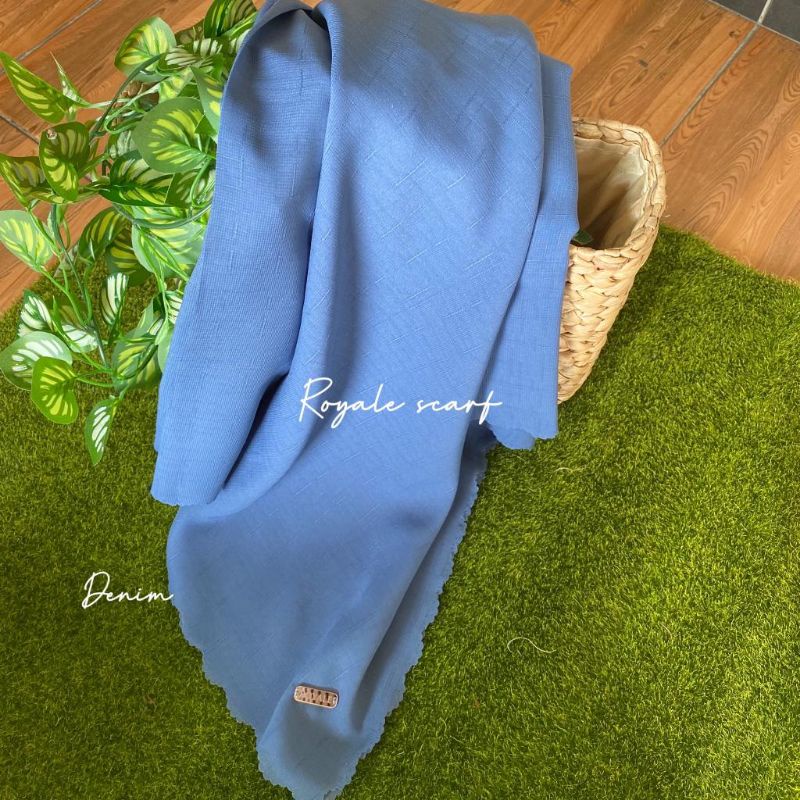 Hijab voal sandrina segiempat sahara by Royale scarf