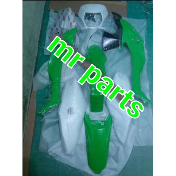 cover body bodi fullset fulset full set hijau ijo klx bf g 150 original