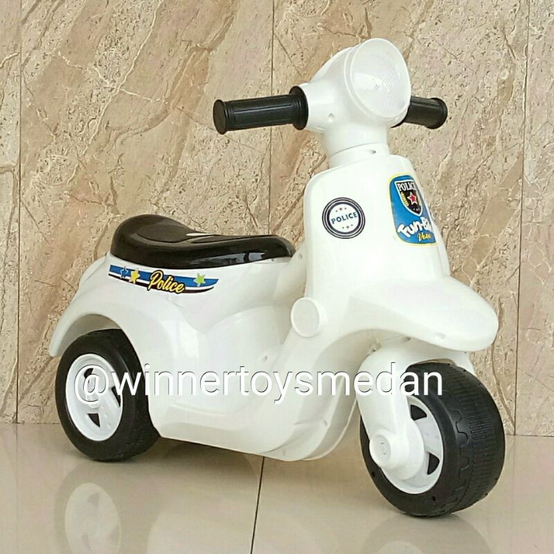 Mainan Vespa Music Funbike / Vespa Anak (DGH)