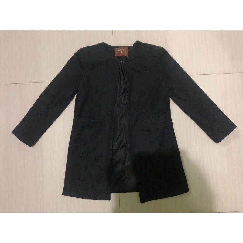black blazer by le’rosetz