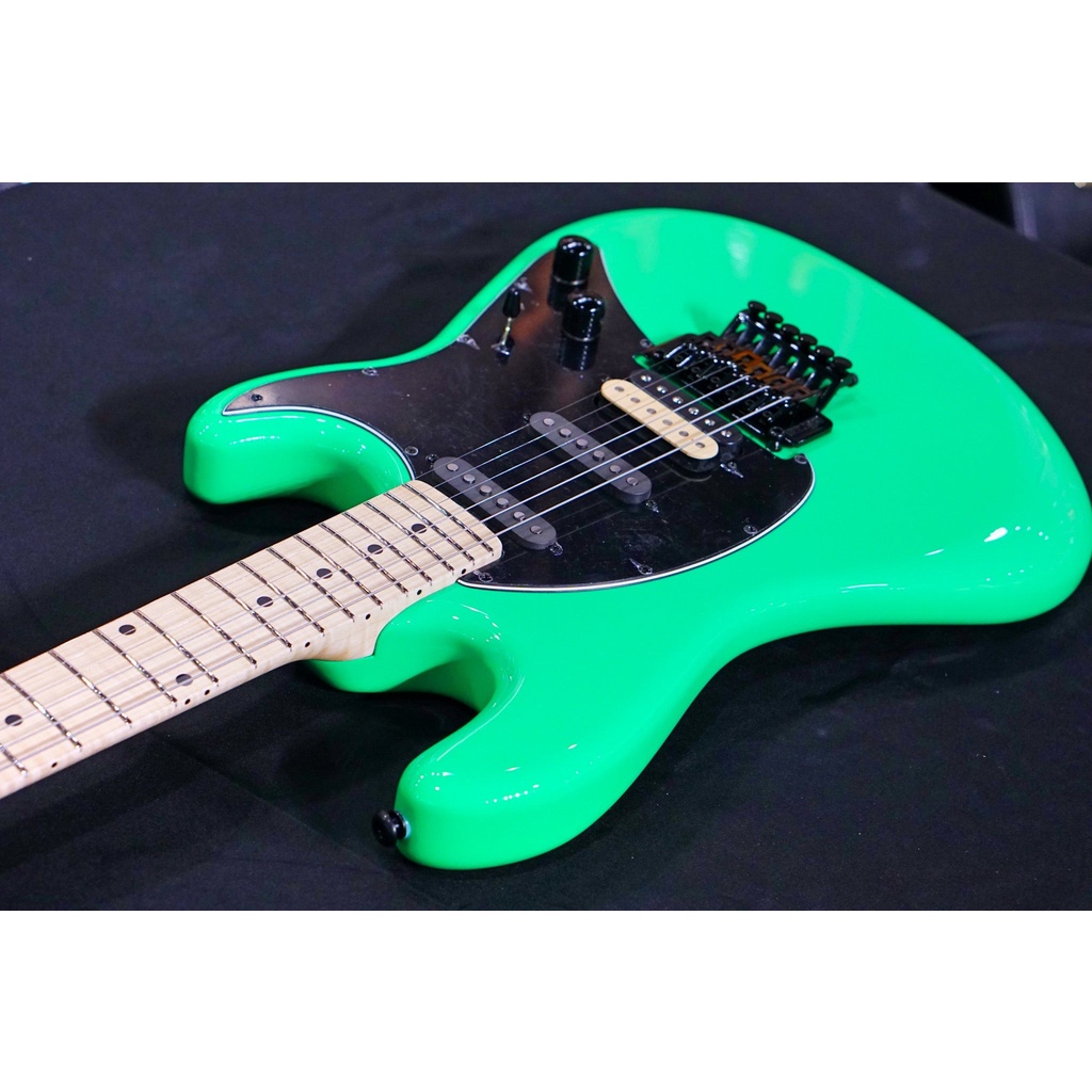 Ernie Ball Music Man BFR Cutlass HSS - Lime G91920