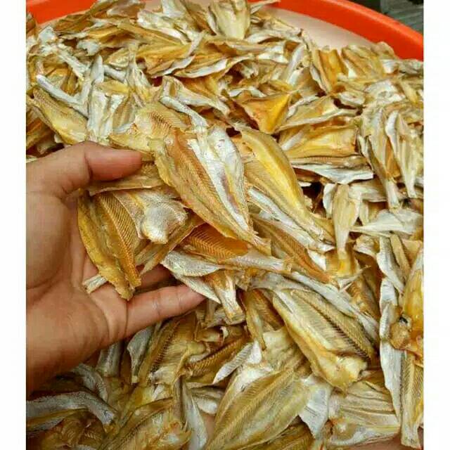 

IKAN ASIN KERUPUK 500 GRAM KHAS PONTIANAK