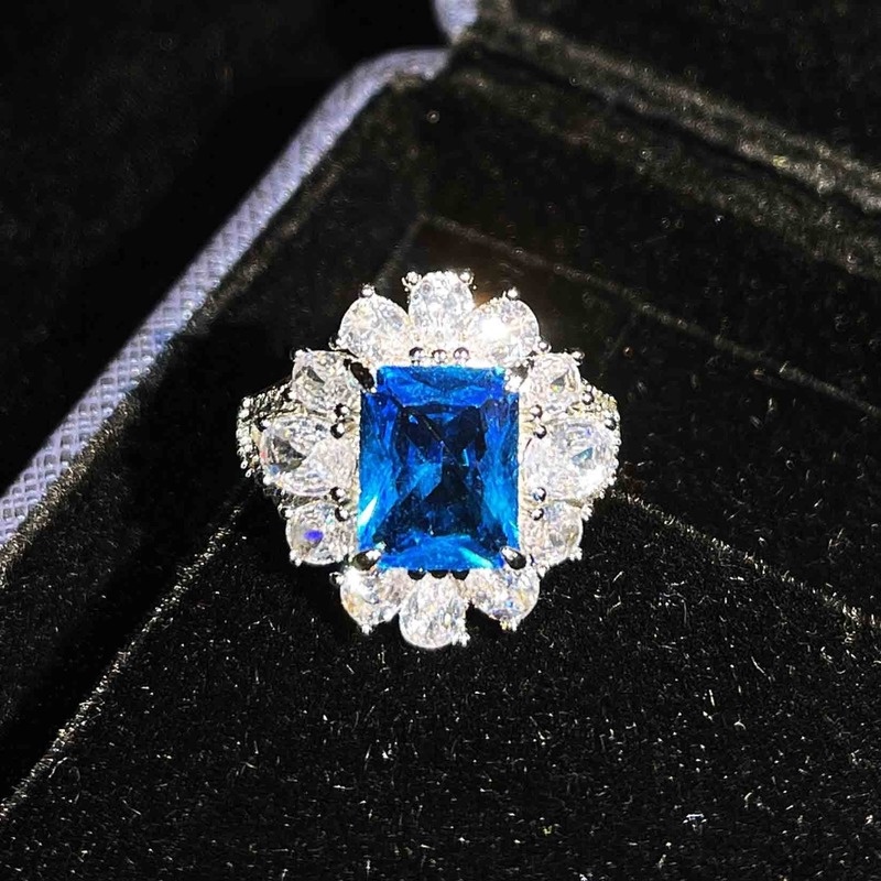 Luxury Jewelry Color Moissanite Jewelry Set