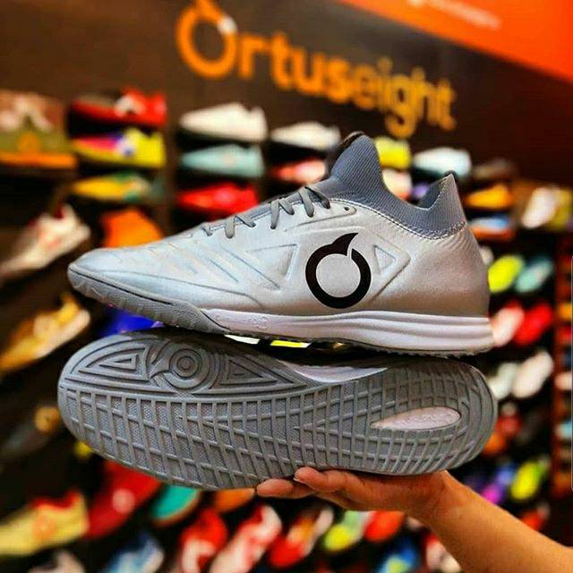 Forte Valkyrie in black/silver