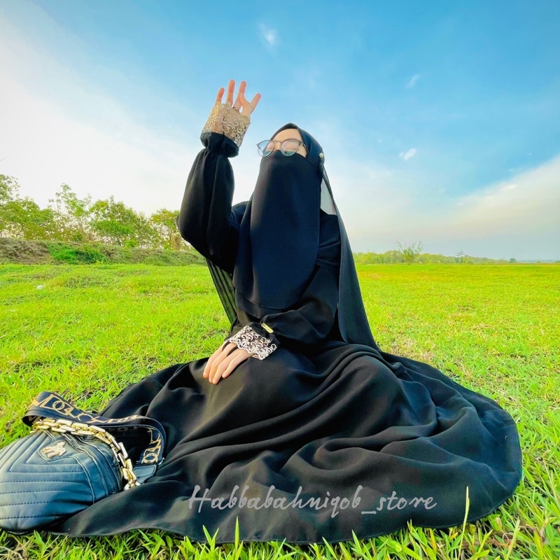 Abaya Bassic Abaya Hitam Jetblack Abaya Turki Abaya Arab Gamis Dress Hitam Jetblack Abaya Terbaru ABAYA YUMNA