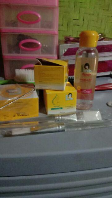 Korek Kuping Besi Warna Warni Cantik