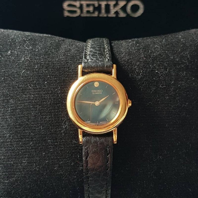 Jam Tangan Wanita Seiko 4N00-1151 kulit cewek