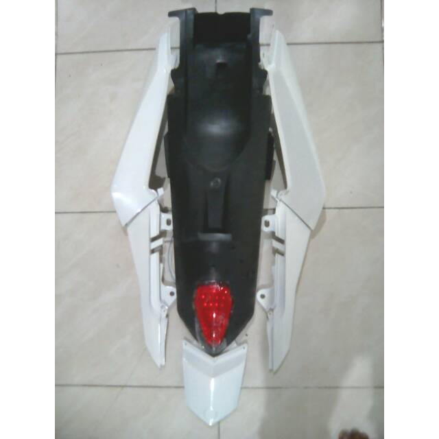 Body vixion 2013 variasi