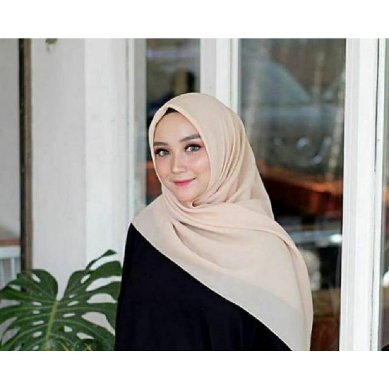 Jual JILBAB BELLA SQUARE SEGI EMPAT || HIJAB BELLA SQUARE TERBARU ...