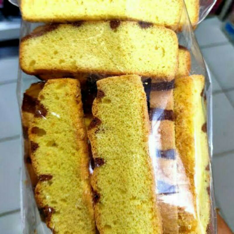 

Bolu panggang kering