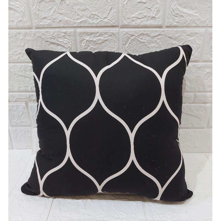 SARUNG BANTAL SOFA 40 × 40 ( SARUNG BANTAL katun motif  ) SLEETING