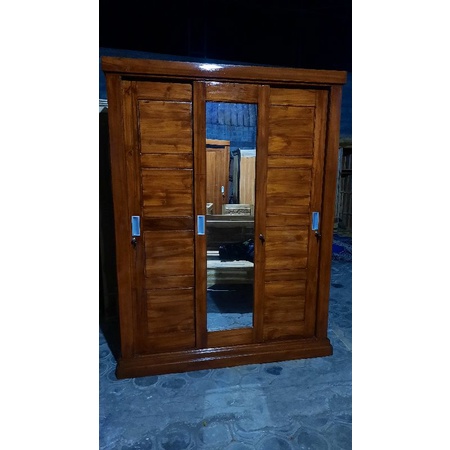 Lemari Pintu 3 Sleding Kayu Jati