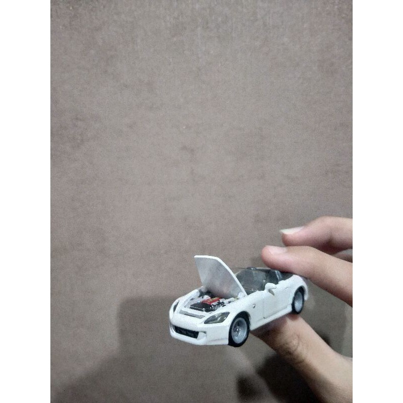 matchbox moving parts honda S2000 loose.