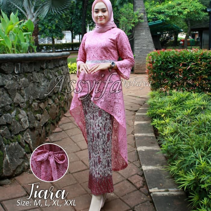 set kebaya tiara plus rok plisket terbaru