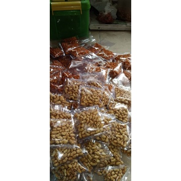 

macroni bantat