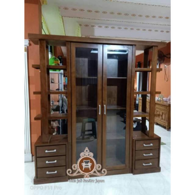 Lemari hias (lemari pakaian,lemari antik kayu jati)