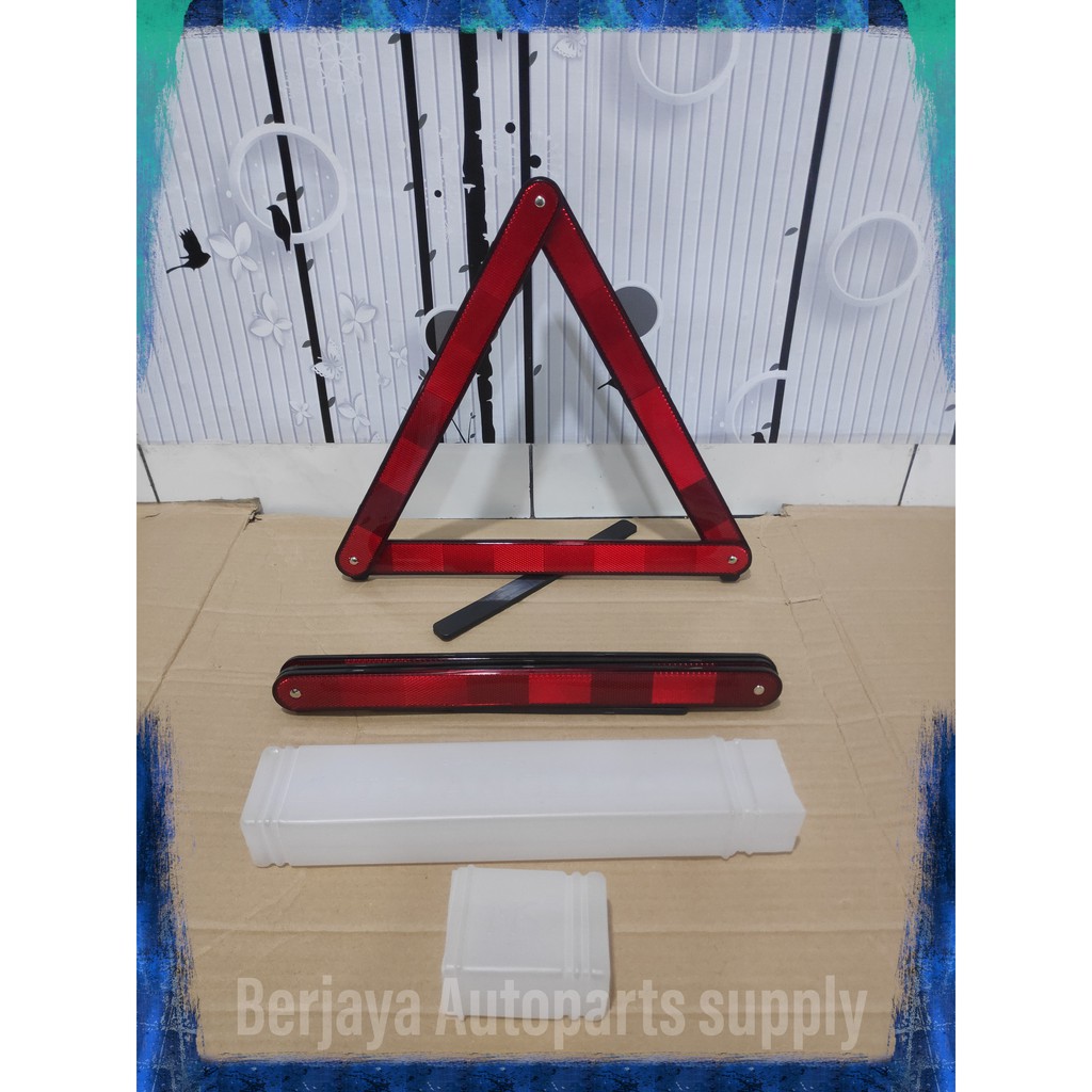 Segitiga Pengaman mobil Reflector SG-3REF  1 SET (2 Pcs)