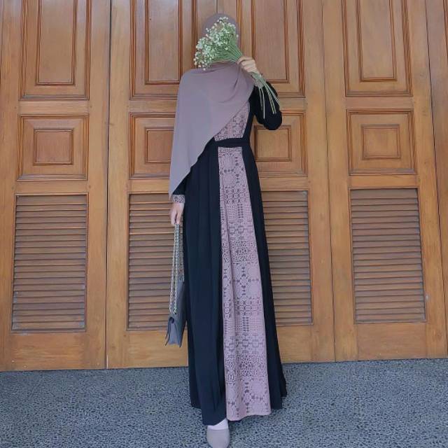 Samira dress by evolvere