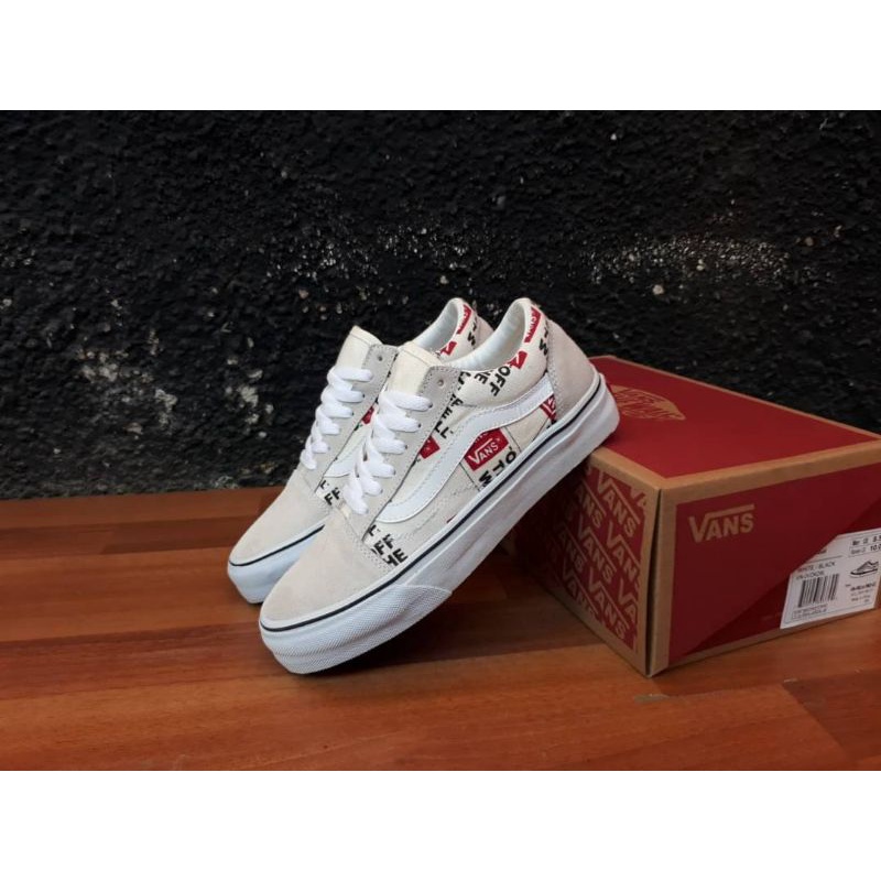 sepatu vans logo off white