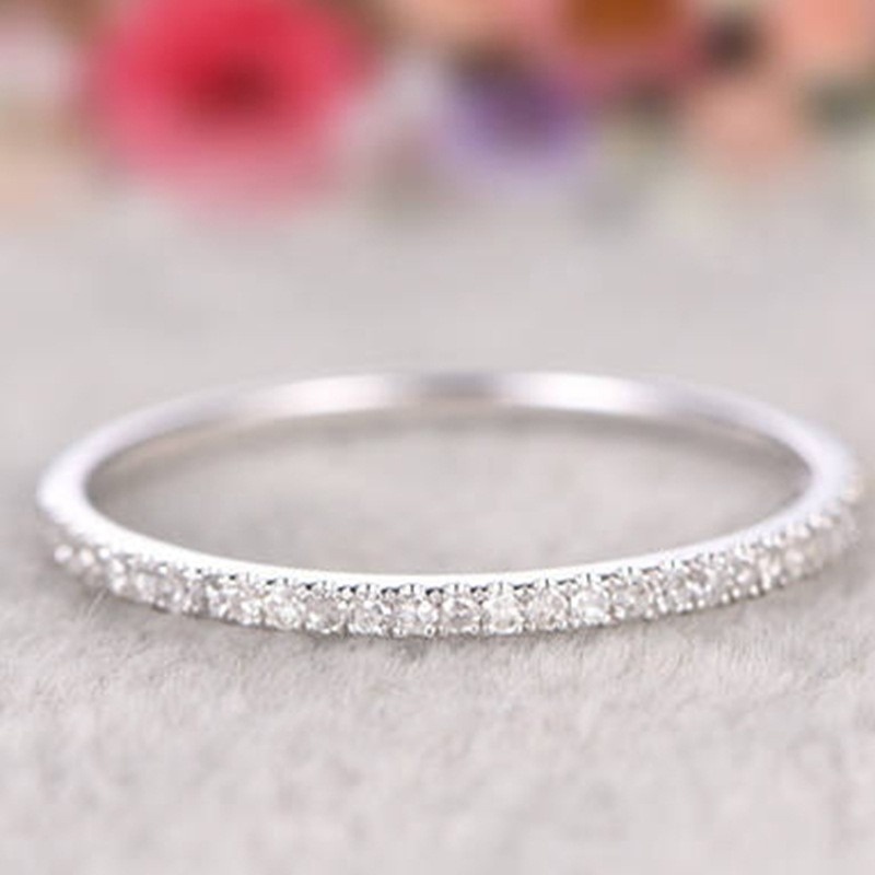 New simple and fashionable wild single row diamond ring