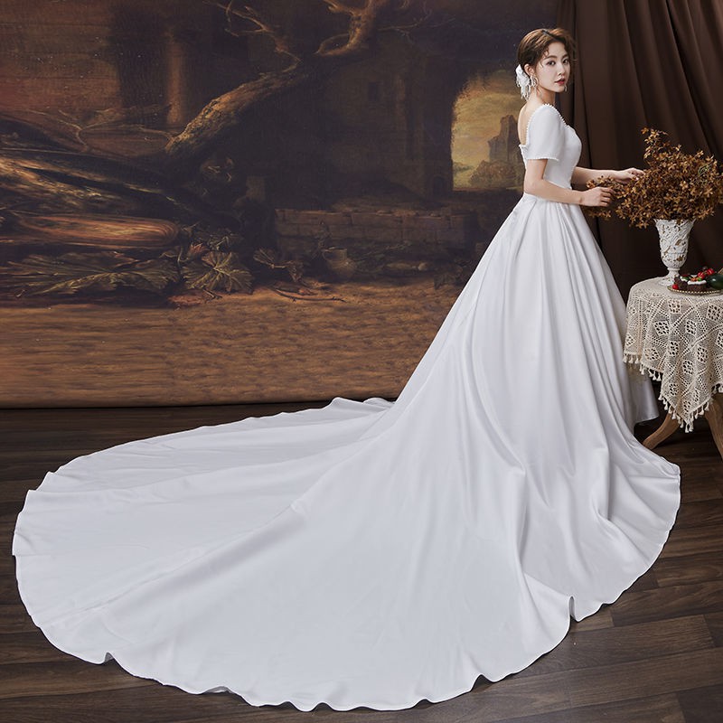 Import Wedding Dress Franch White Satin Long Tail Wedding Gown Bridal Party Dress