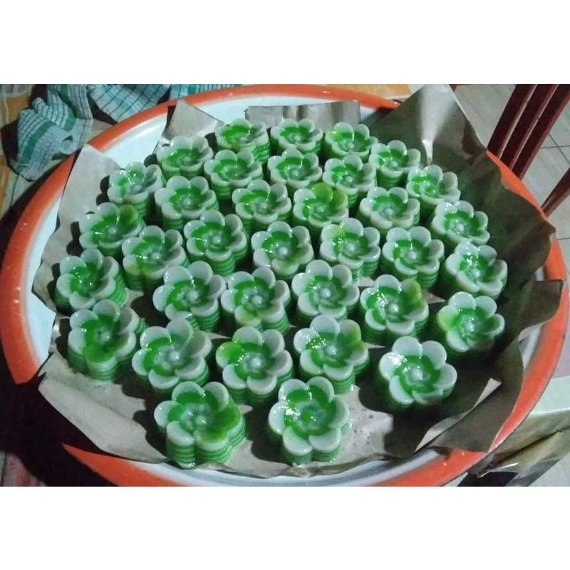 

kue lapis pandan / kue lapis pepe kekinian