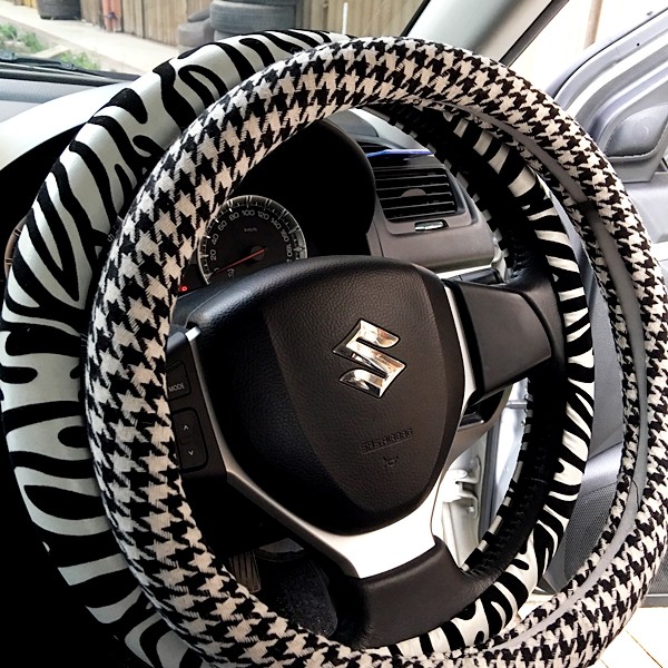 Sarung Cover Stir Setir Mobil Hitam Putih Catur Zebra