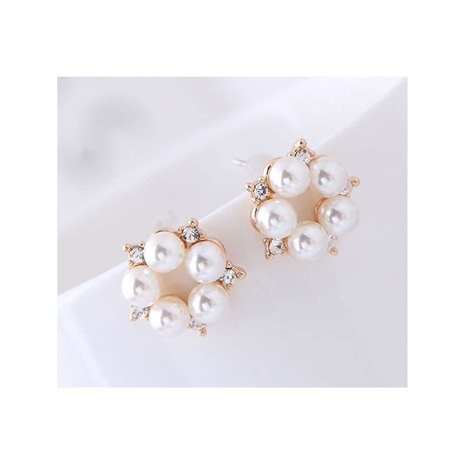 LRC Anting Tusuk Fashion Gold Flower Pearl Stud Earrings A57430