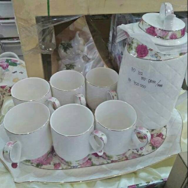 Tea set shabby