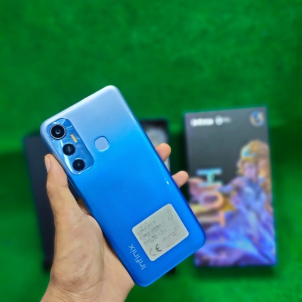 Jual INFINIX HOT 11 4/64GB SECOND Berkualitas