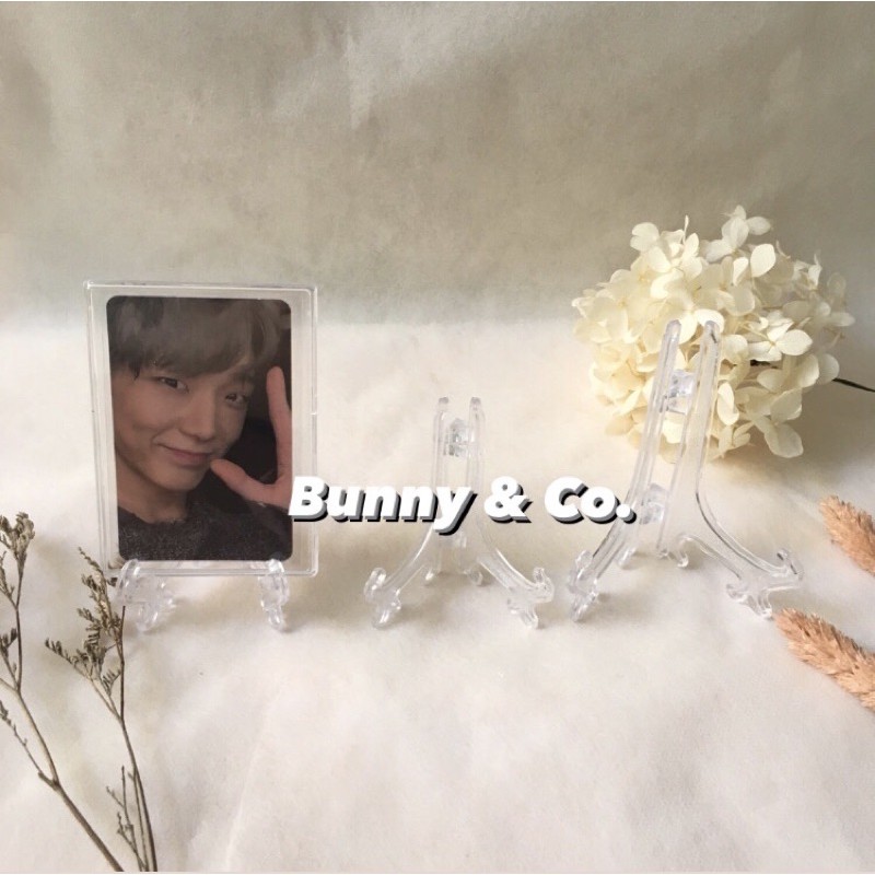 Photocard Holder PC Case KPOP Transparan Display Stand Standee
