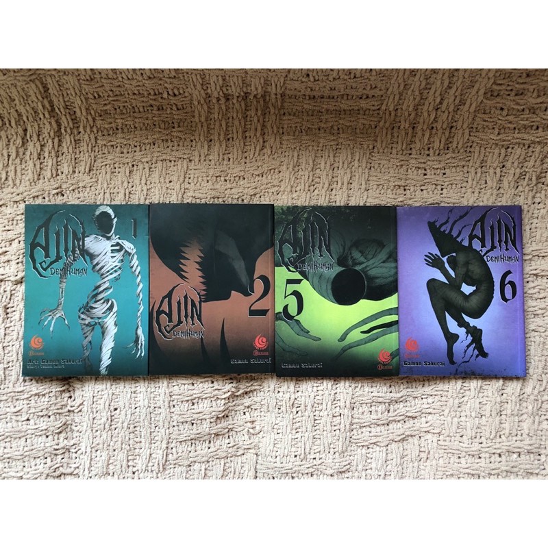 PRELOVED komik set AJIN DEMI HUMAN vol. 2 & 5