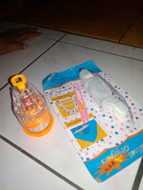 31 In 1 Obeng Service Set Mini Toolkit Dengan Magnet 1 Set Isi 31