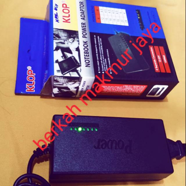 Adaptor universal 12V--24V  4,5A