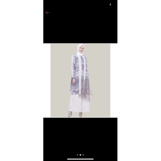 Riamiranda  Tesias Tunik