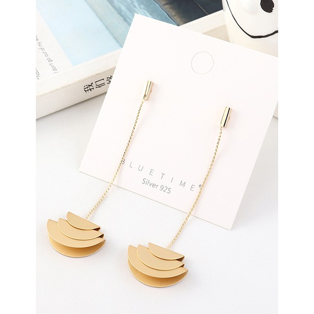 LRC Anting Tusuk Fashion Golden Gold-plated Fringed Geometric Earrings Y63210
