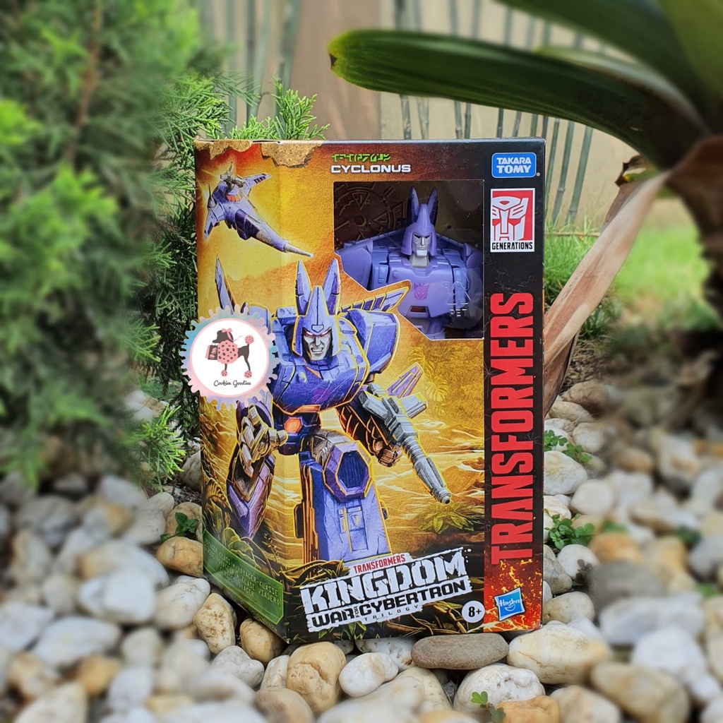 Transformers Kingdom War for Cybertron Kingdom WFC - Cyclonus
