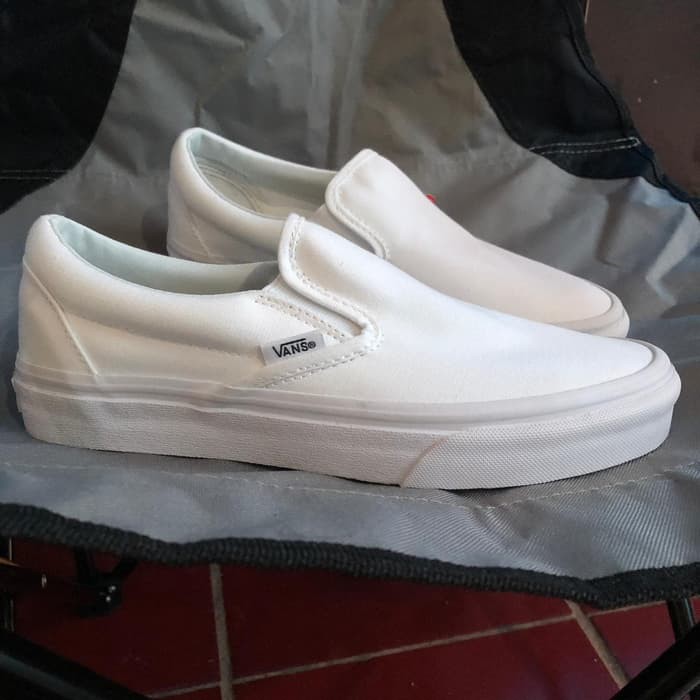 vans slip on white original